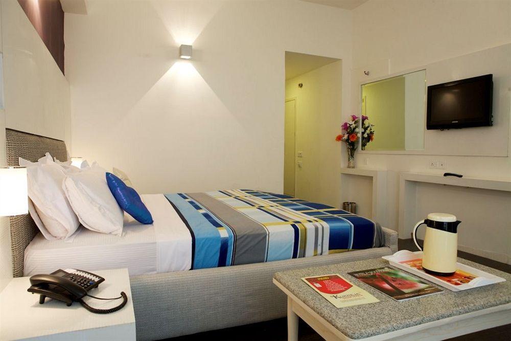 Hotel Mandakini Jaya International Hyderabad Ruang foto
